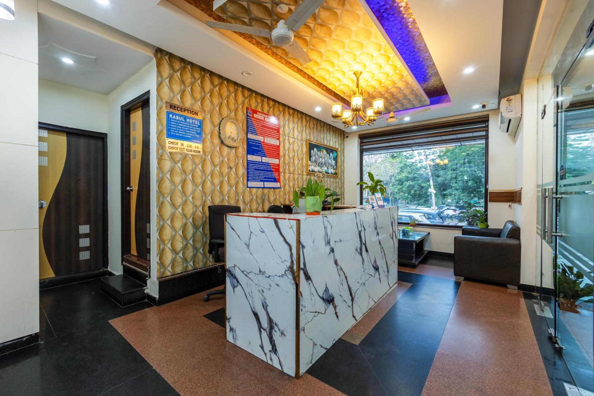 Kabul Hotel By Nexhub Palace - Medanta Гургаон Екстериор снимка