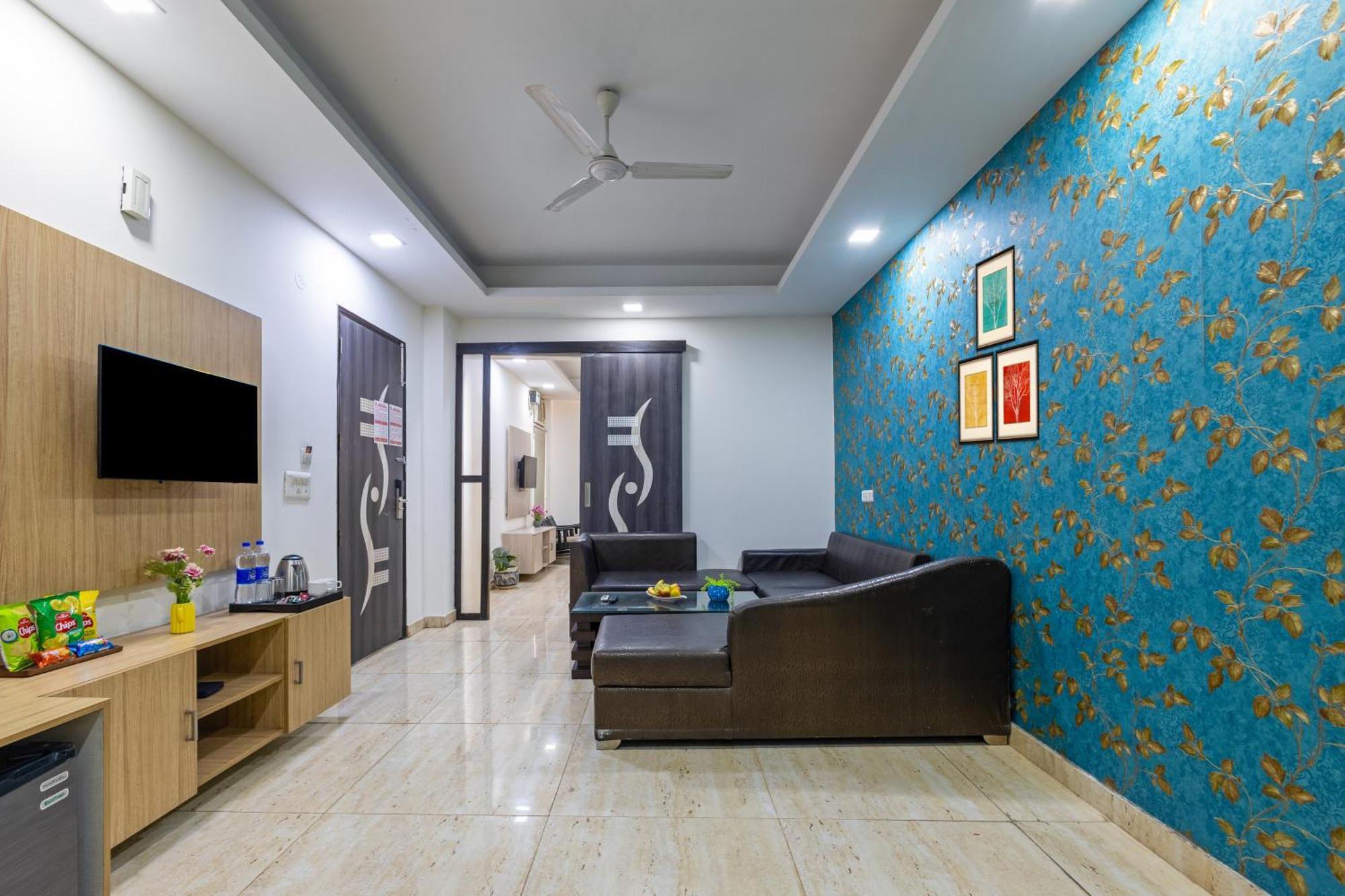 Kabul Hotel By Nexhub Palace - Medanta Гургаон Екстериор снимка
