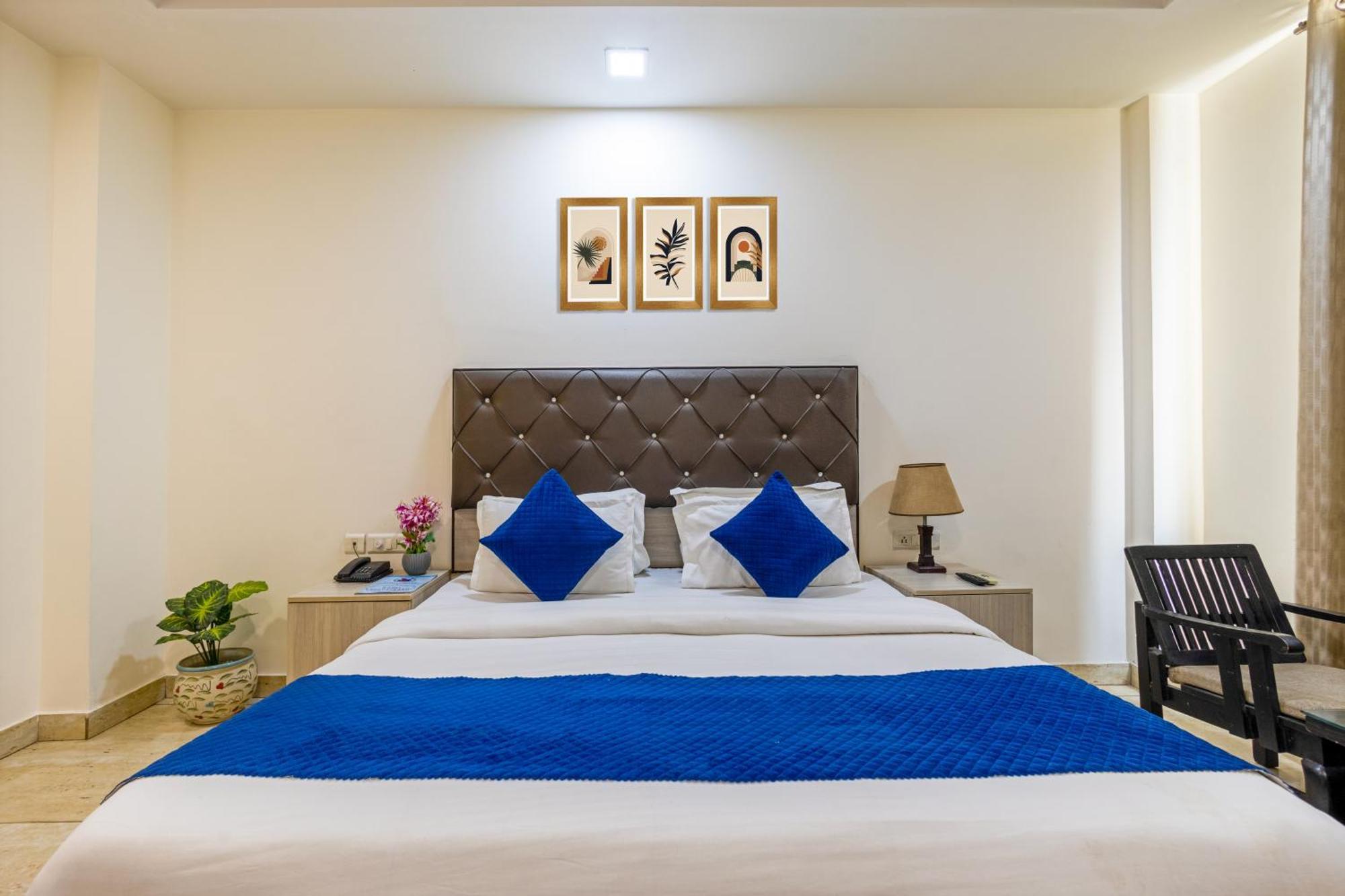 Kabul Hotel By Nexhub Palace - Medanta Гургаон Екстериор снимка