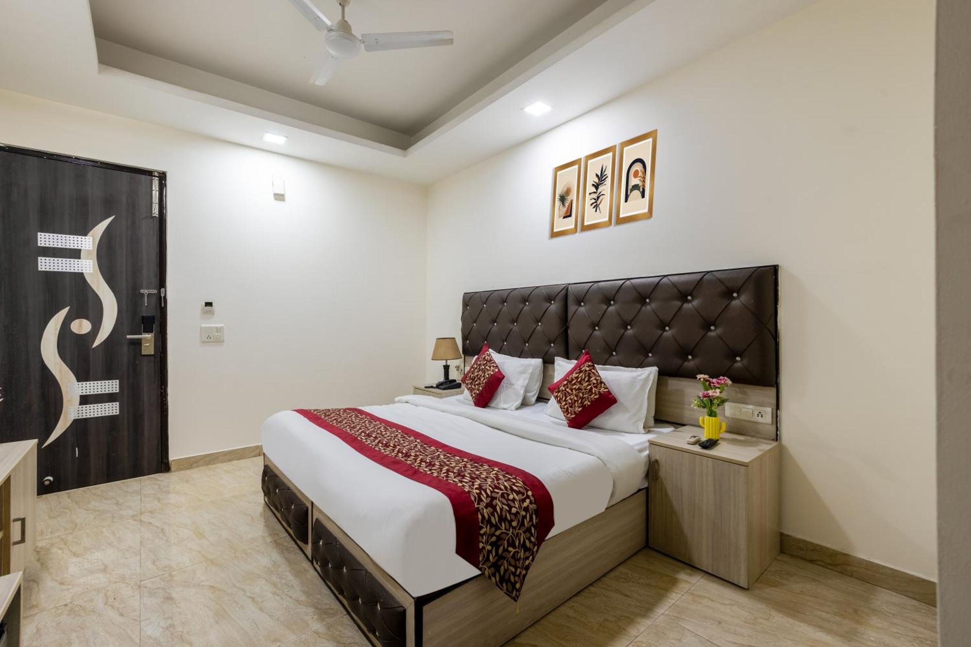 Kabul Hotel By Nexhub Palace - Medanta Гургаон Екстериор снимка