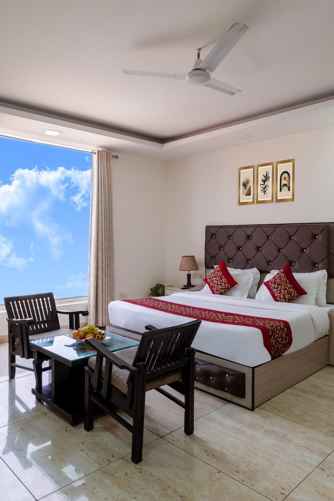 Kabul Hotel By Nexhub Palace - Medanta Гургаон Екстериор снимка